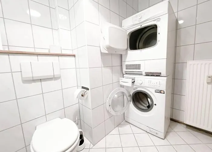 Daire Schoene Mit Blick Ueber Stadtwald *