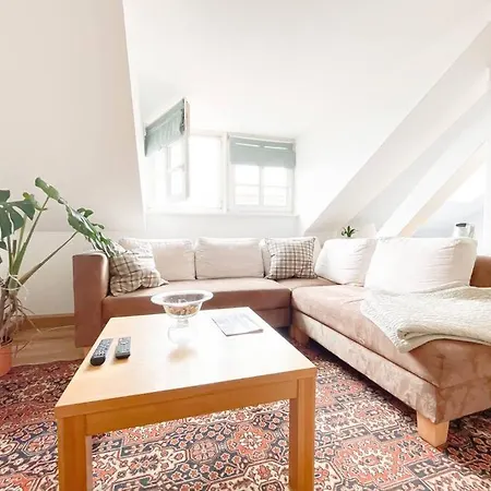 Apartment Schoene Mit Blick Ueber Stadtwald Leipzig